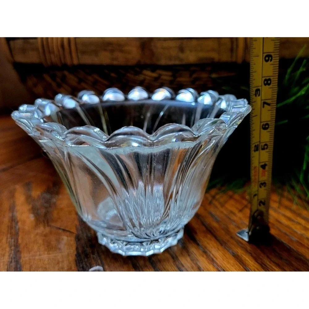 KIG Indonesia Clear Glass Custard Bowl Embossed Scallop Rim‎ Tulip Shaped Lot 2